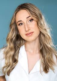 Charlene Childers's Instagram, Twitter & Facebook