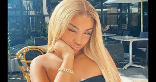 1er album disponible le 25 septembre j'ai hâte !!! Wejdene Le Succes Fou D Anissa Je Ne Peux Plus Sortir Seule Purepeople