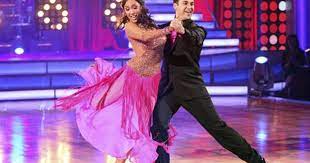 Best Bets: "Dwts" Finale, Oscar Contenders, Betty White Book - Cbs News