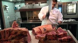In one of the last articles i talked about the bistecca alla fiorentina and its characteristics. Bistecca Alla Fiorentina Steakhouse In Italy Youtube
