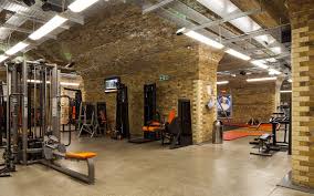 Epingle Par Rendys Ryukenzo Sur Gym Salle De Gym Maison De Ville Salle De Sport