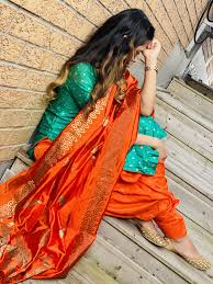 Pin By Kulwinder Kaur On Siraa Girls Stylish Girl Images Stylish Girls Photos Girl Poses This video is all about simple and stylish sitting poses for girls in western attire. girl poses
