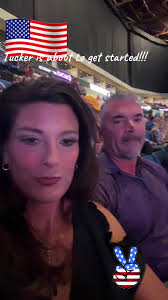 Waiting to hear Tucker and Dan! Thrilled to see these two! #tuckercarleson  #danbongino #tuckercarlesonlivetour #tarawilbanksrealtor @Tucker Carlson  @Dan Bongino @John Wilbanks