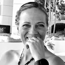 Lani Larson Email & Phone Number