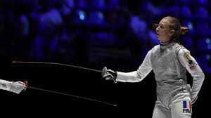 L'escrimeuse française manon brunet a remporté la médaille de bronze, lundi 26 juillet, aux jeux olympiques de tokyo en sabre. Ojaajo W3lwq9m