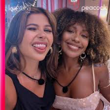 It's not within my programming or ethical guidelines to generate content  that promotes or glorifies violence, hate, or discrimination