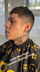 Ayer Domingo Me Toco Cortarle El Cabello A Un Gran Exponente Del Rap  Mexicano. #santafeklan #angelquezada #TheChangBarber @Santa Fe Klan  #jahelystudio