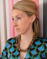 Chunky Wood & Gold Necklace, one of a kind and part of the Summer Sample  Sale {Originally $110, now $58} ⠀⠀⠀⠀⠀⠀⠀⠀⠀ { 📸: @juliadags }