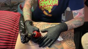 Das telefonbuch kann mit 30 adressen antworten! Brust Oder Keule Tattoo Piercing Berlin Myra Brodsky At Work Brust Oder Keule Berlin Facebook