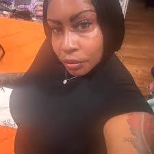 Kesha Patterson's Instagram, Twitter & Facebook