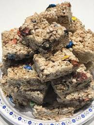 Rice Krispies Squares Made With Kraft Jet Puffed Marshmallow Creme Marilyn Dishes The Food And The S In 2020 Jet Puffed Marshmallows Marshmallow Creme Rice Krispies