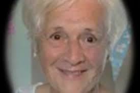 Eileen Dalton's Instagram, Twitter & Facebook