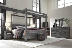 Modrest ari italian 5pc queen bedroom set (oversized) by vig furniture. King Size Bedroom Set Ashley Furniture Novocom Top