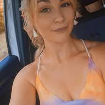 Is there anyone who does mobile hairdressing ? I Need my roots done since  having a baby but struggling to get out 😔