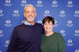 美丽非凡销售主管：每个人都应该来看神韵| 传统文化| 舞蹈| 圣荷西表演艺术中心| 大纪元