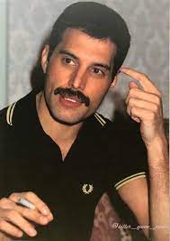 Freddie Mercury Fredy Mercury Freddie Mercury Freddy Mercury