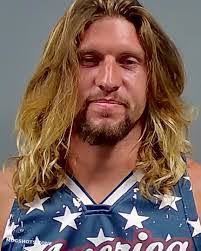 Derril Cluff's Instagram, Twitter & Facebook