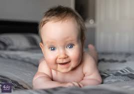 Sarah Louise Boyle married Francis McCrudden in a glamarous wedding at  Bellingham Castle. You will see from the photographs that they are a  beautiful couple together but the way Francis looked at