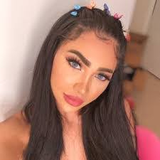 Erika Gray's Instagram, Twitter & Facebook