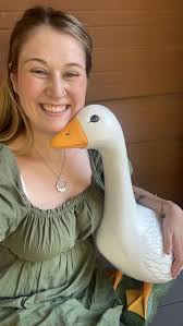Decorating a plastic goose outfit