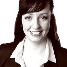 Kristin Oswald's Instagram, Twitter & Facebook