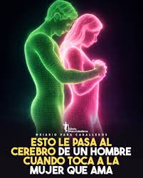 Cuando la intimidad entre dos personas es real, algo poderoso comienza a  suceder. No es solo romanticismo… es ciencia, emoción y energía alineándose  al mismo tiempo.  Cuando una pareja se conecta