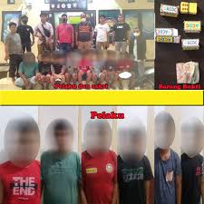 Check spelling or type a new query. Polres Luwu Timur Ciduk 6 Pelaku Judi Domino Qiu Qiu Detik Sulsel