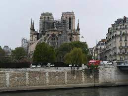 Notre Dame De Paris L Incendie Est Maitrise Sciences Et Avenir