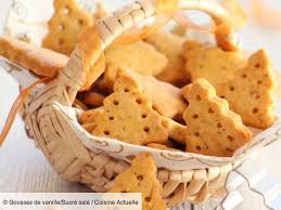 Butterplatzchen Sables De Noel Recettes Recette En 2020 Recette Petit Sable Sables De Noel Petits Sables De Noel