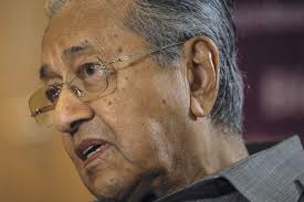 Tun mahathir bin mohamad, kurz (doktor) mahathir oder dr. Malaysia S Mahathir Admitted To Hospital For Check Up Bloomberg