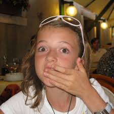 Karen Maes (@maes__karen)