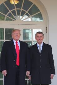 Letos koupil podobných klinik v česku bezmála deset. Galerie Babis Nenahradil V Bilem Dome Zemana Ukazalo Se Ze Trump To Mel Cele Vymyslene Jinak Foto 3 Reflex Cz