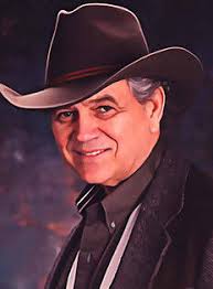 Ridin' with the Pack: A Western Short Story Collection : Gear, W. Michael,  Brandvold, Peter, Rundell, B.N., Martin, L.J., Pratt, Ken, Nesbitt, John  D., Mullen, Chris, Bray, Jake: Amazon.ca: Books