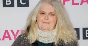 Sarah Wainwright's Instagram, Twitter & Facebook