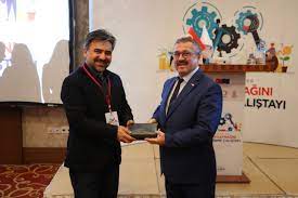 Toplantıda bir konuşma yapan ankara i̇l göç i̇daresi müdürü bayram yalınsu, burada bulunmamızın amacı başta kadın ve çocuklar olmak üzere ülkemizde bulunan yabancıların uyumuna ilişkin bir değerlendirme toplantısı yapmaktır ifadelerini kullandı. Livelihood Development Workshop