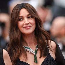 This takes us to the story of maria felix. Monica Bellucci Wore The Historic Cartier Maria Felix Tribute Necklace At Cannes