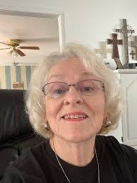 Ann Klatt's Instagram, Twitter & Facebook