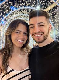 Produção impecável feita pela @pauladiasbeauty 🩷🩷 Me senti ainda mais  linda nesse dia tão especial! Obrigada Paula! 🩷🩷🩷