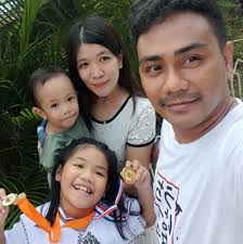 Rosy De Leon Manga added a new photo.