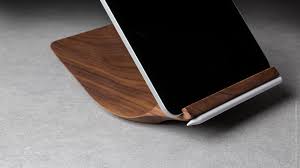 Versatile Ipad Pro Stand With Apple Pencil Holder Yohann Apple Pencil Holder Apple Pencil Ipad Pro