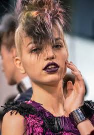 E Assim Que Voce Deve Usar Mullet O Corte De Cabelo De 2021 We Fashion Trends