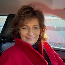 Uptown Girl's Consignment updated their cover photo.