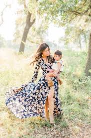 What To Wear To Fall Family Mini Session Fall Evereve Trends Joyfully Green Maxi Dresses Fall Fall Picture Outfits Long Sleeve Navy Dress