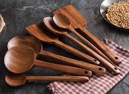 Hestu can be found first near kakariko village and dueling peaks stable, then nearby riverside stable. Amazon Com 7pcs Long Handle Wooden Cooking Utensil Set Non Stick Pan Kitchen Tool Nayahose Wooden Cooking Spoons And Spatulas By Ubae 7pcs Set Home Kitchen
