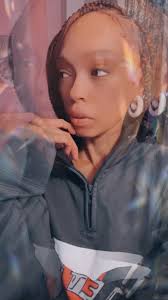 Maryjane came to entertain… 🌱🪴🌱 #explorepage #music #swingfurr #maryjane  #art #fashion #style