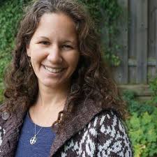 Sarah Feiner's Instagram, Twitter & Facebook