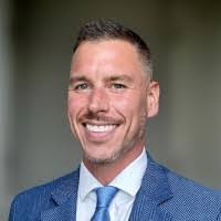 Mike Niland's Instagram, Twitter & Facebook