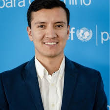 Alan Cambron's Instagram, Twitter & Facebook