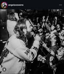 Ned came out last night to join his brothers band (Cold World) :  r/titlefight