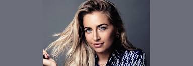 Dat werd gemarkeerd door een aantal veranderingen aan de vorm door te voeren. Shownieuws Presentatrice Shelly Sterk Moet Vertrekken Bij Sbs6 Bm